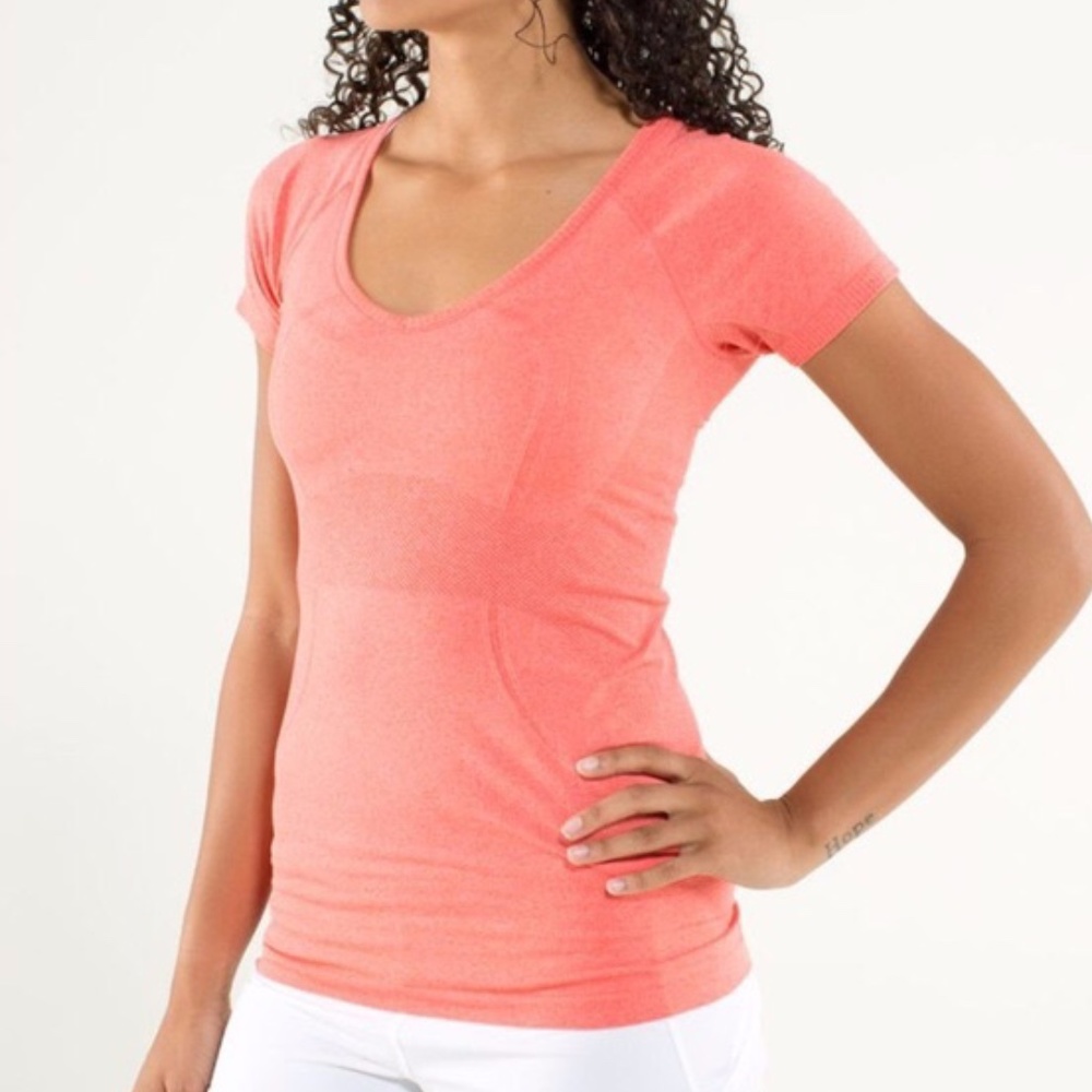 Lululemon Swiftly Tech Short Sleeve Shirt Orange Size 6